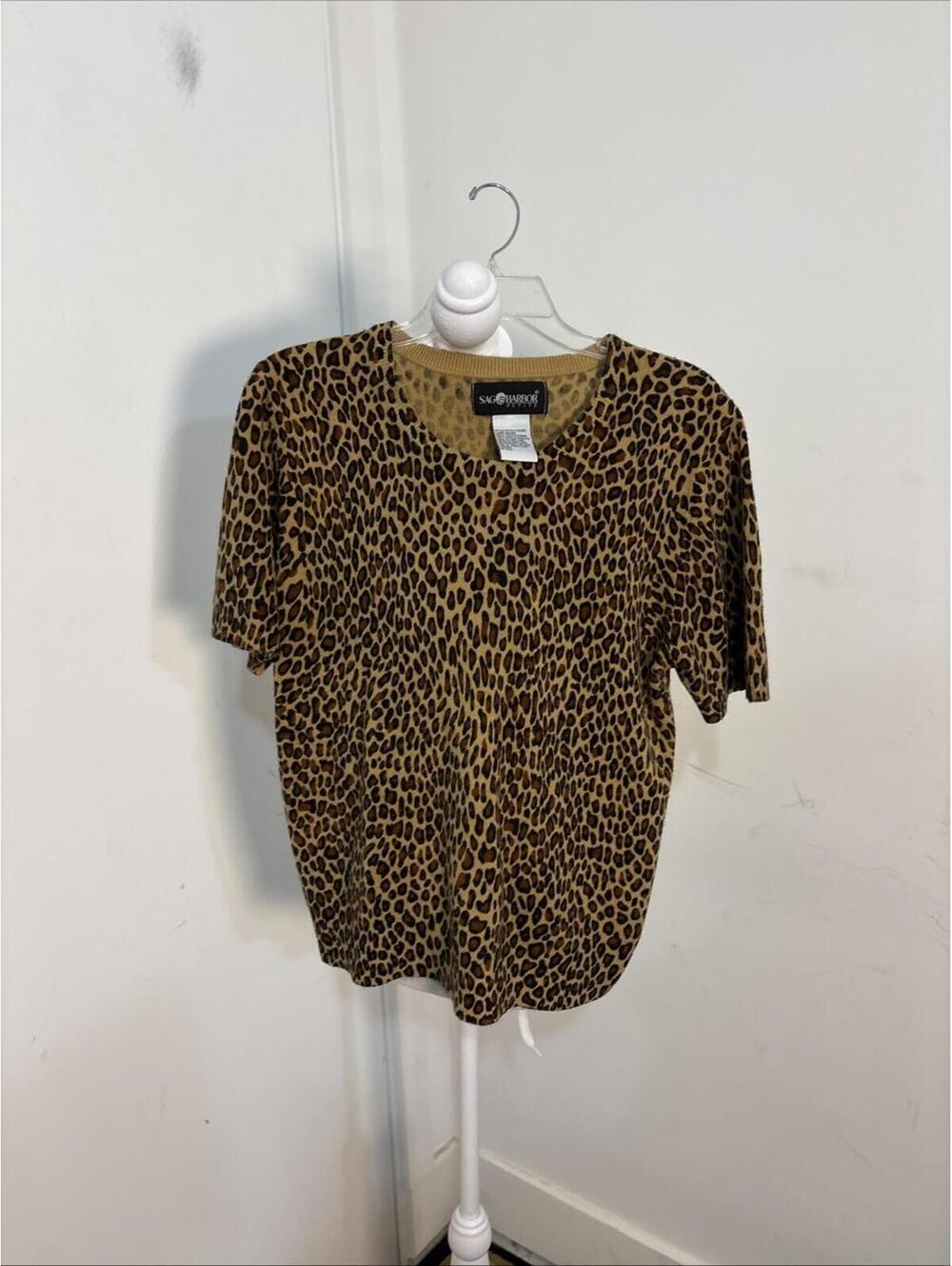 Sag Harbor Women’s Cheetah Sweater Petite Large Scoop Neck SS So Soft